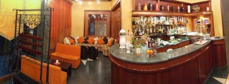 Nov Hotel Tirana Restaurante foto